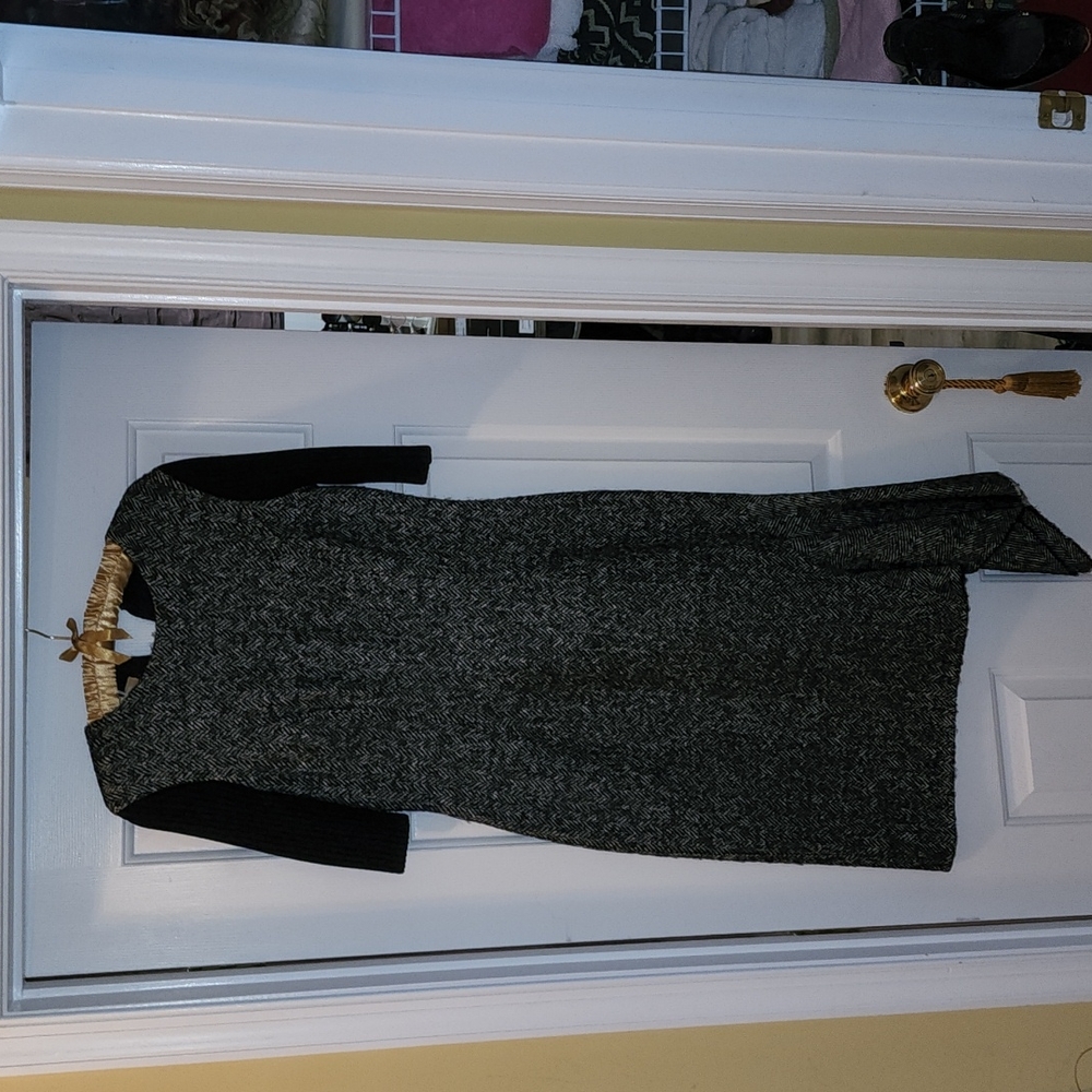 Michael KORS COLLECTION NWT BLACK & IVORY MADE IN ITALY SHEATH DETAILED …